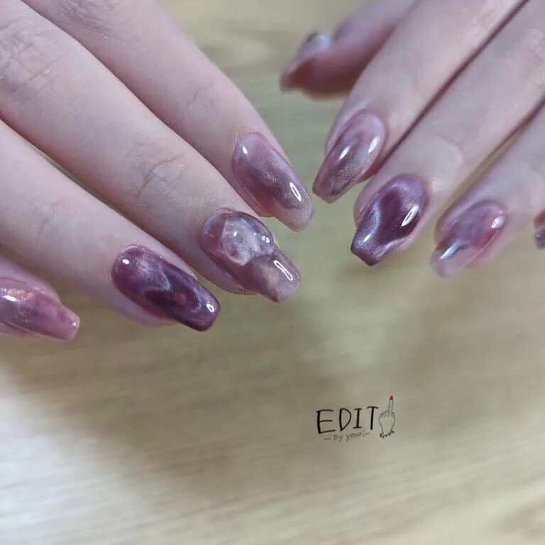 濃いめピンクのニュアンスネイル💅♥️