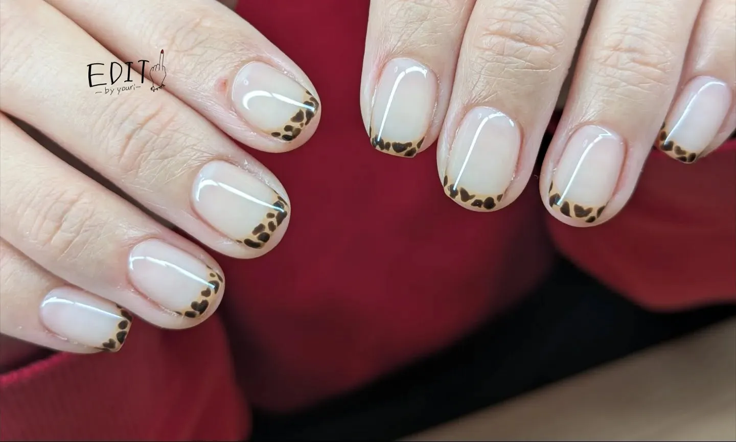 お題【細ヒョウ柄フレンチネイル】⁡